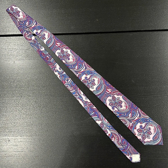 Italian Vintage Silk Paisley Tie - Picture 3 of 8